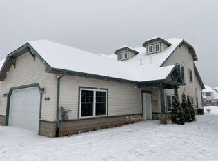1283 Lakeshore Park Pl #55F, Marquette, MI 49855