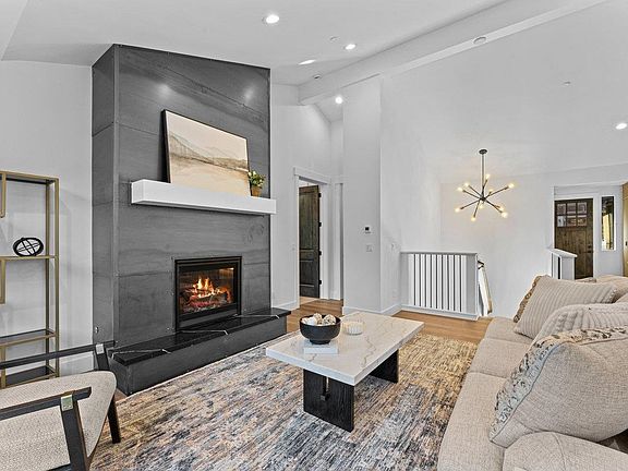 2nd image of 1174 Statford Way