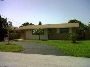 7801 NW 13th St, Pembroke Pines, FL 33024
