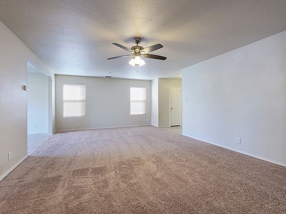 3rd image of 8011 Willow Country