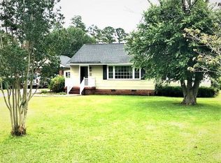 307 S Cedar Ave, Andrews, SC 29510