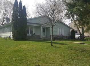 14925 W San Mateo Dr, New Berlin, WI 53151