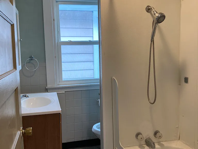 101 Aldrich Pl #2 — Photo 6
