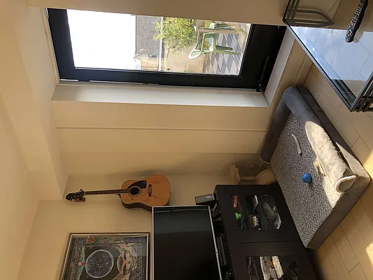 Rented by 18 REALTY | media 63