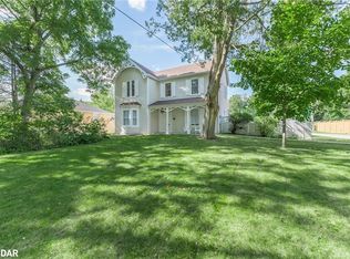 62 Shirley Ave, Barrie, ON L4N1N1