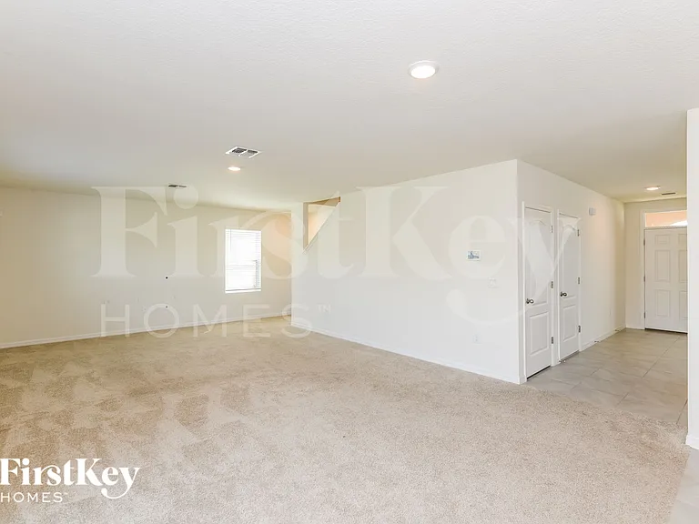3345 Wellborn Dr — Photo 5