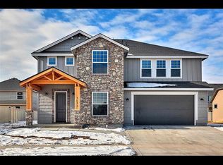 5645 N Larkwood Ave, Meridian, ID 83646