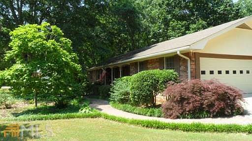 Close to downtown Conyers!