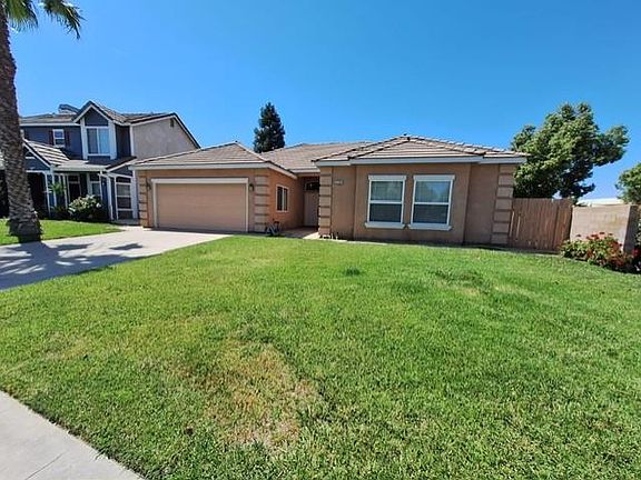 3rd image of 2104 Kennedy Ct