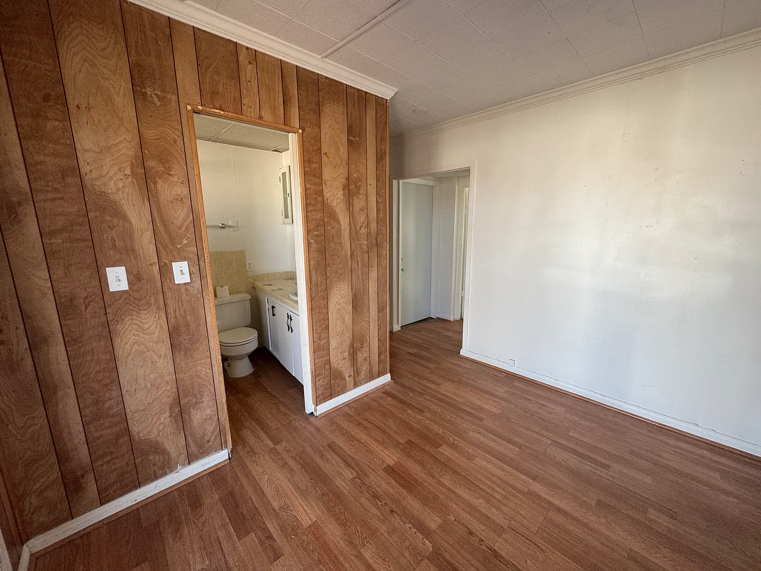 1 bed, 450 sqft, $800 — Photo 3