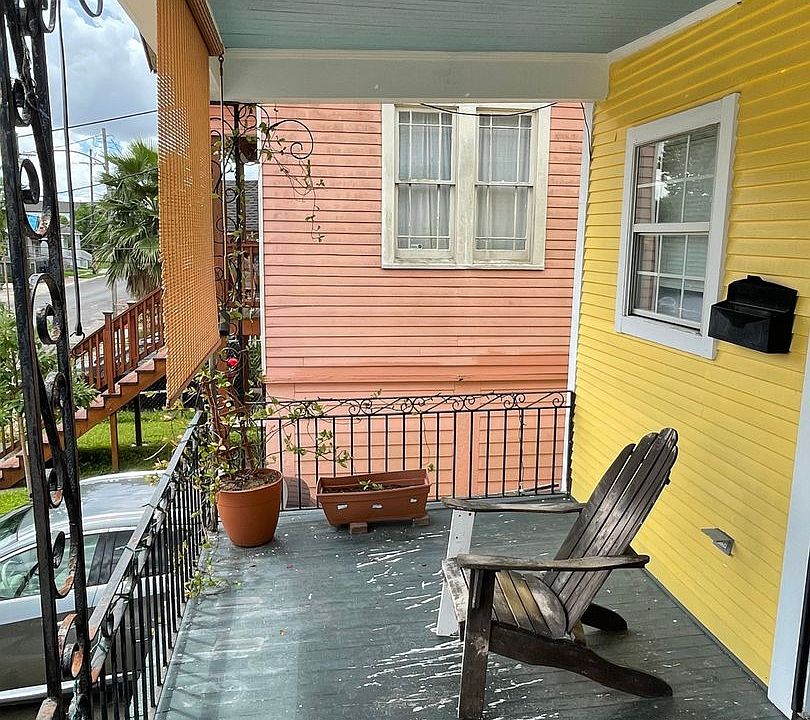 1st image of 3130-32 Delachaise St #3132