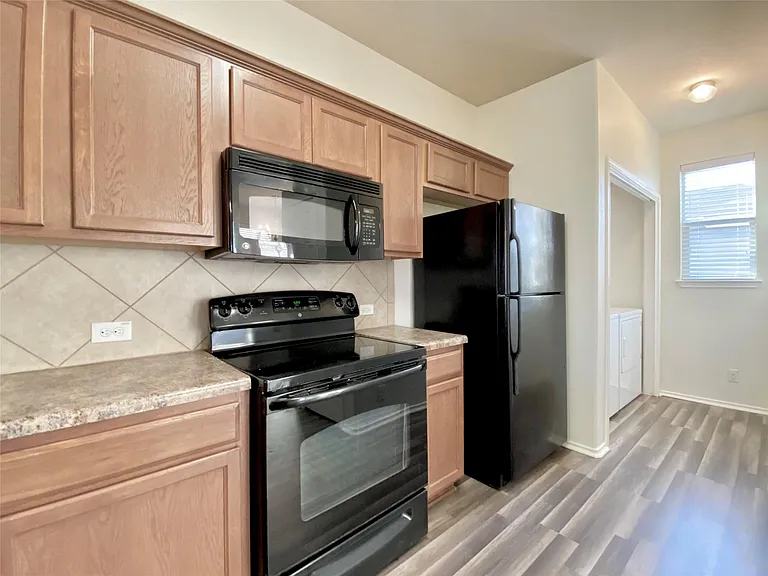 18524 Mammoth Cave Blvd #2 — Photo 10