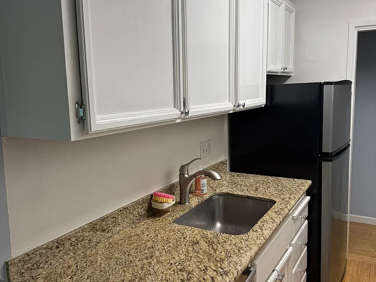 280 Easy St #306 — Photo 6