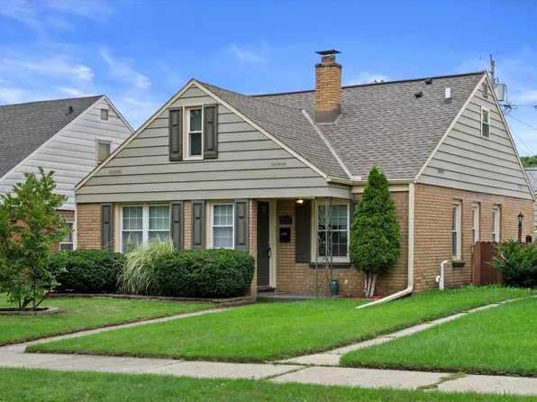 3227 North 79th STREET, Milwaukee, WI 53222