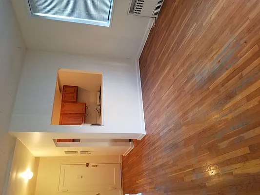 Rented by Compass | media 14