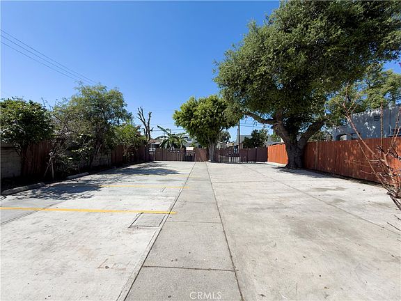4th image of 4014 McKinley Ave