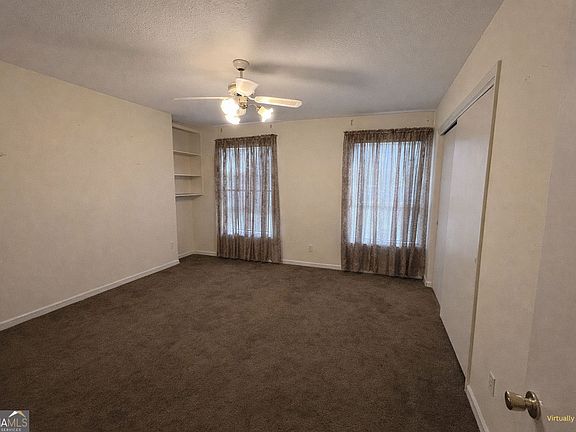 3rd image of 108 Sunnymeade Dr