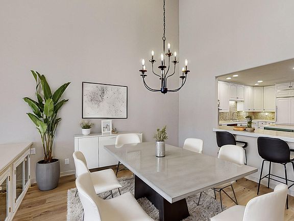 4th image of 1504 Plaza Encantada NW