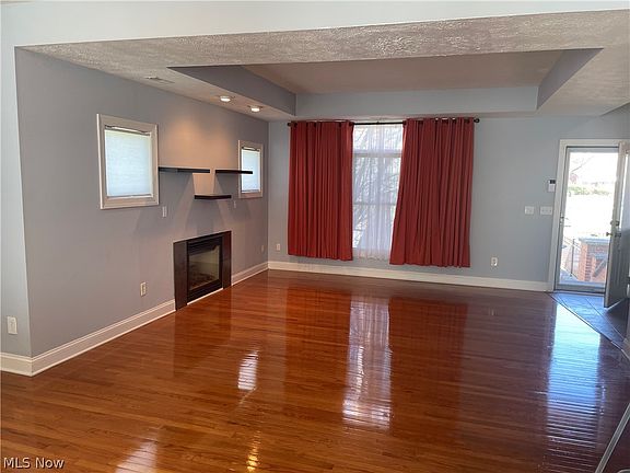 5th image of 3122 E 135th St #1