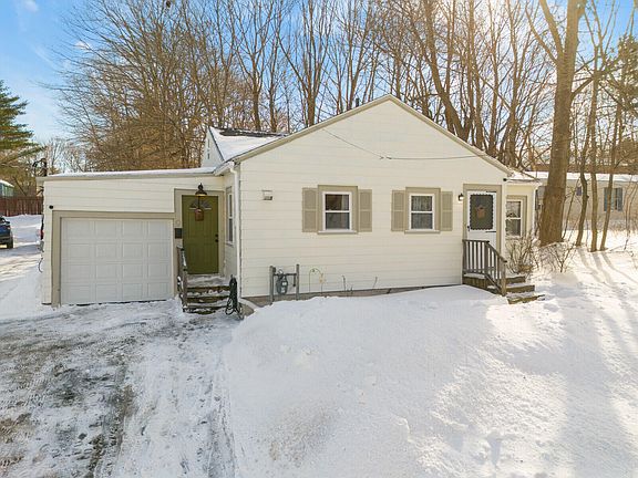 3rd image of 9 Malta Street