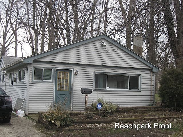 1st image of 34195 Beach Park Ave