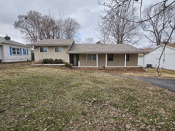 4th image of 9 Westwood Dr
