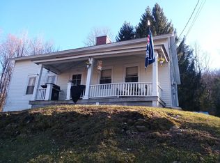 1371 Main St, Castleton, VT 05777