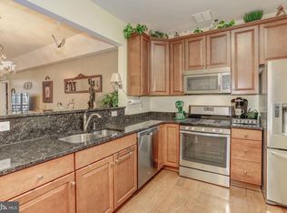 9202 Charleston Dr UNIT 401, Manassas, VA