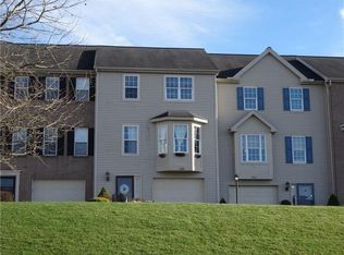 1043 Royal Dr, Canonsburg, PA