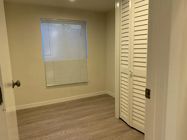 57 Lycett Cir #A — Photo 22