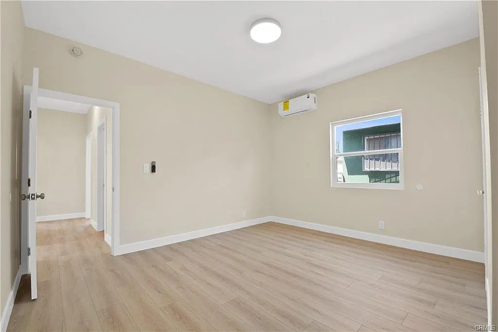 3 bed, $3,600 — Photo 4