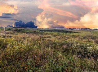 8401 92nd St, Grande Prairie, AB T8X 0E7