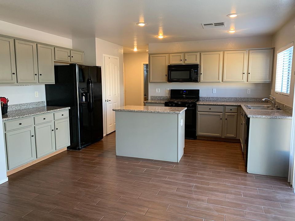1st image of 1056 Las Palmas Entrada Ave
