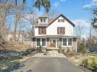 10 Amanda Ln, Congers, NY 10920