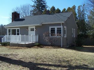 19 Chester St, North Smithfield, RI 02896