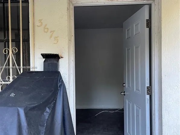 3675 Florida Ave #3675, Miami, FL 33133