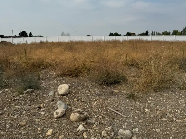 2633 E Salvation Ct, Post Falls, ID 83854