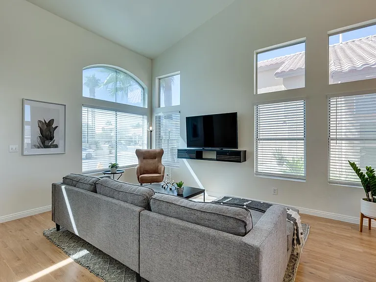 3262 Hidden Falls Way — Photo 31