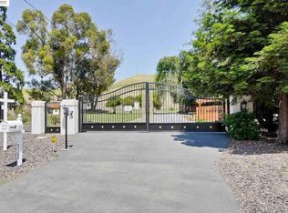 42100 Vargas Rd, Fremont, CA 94539