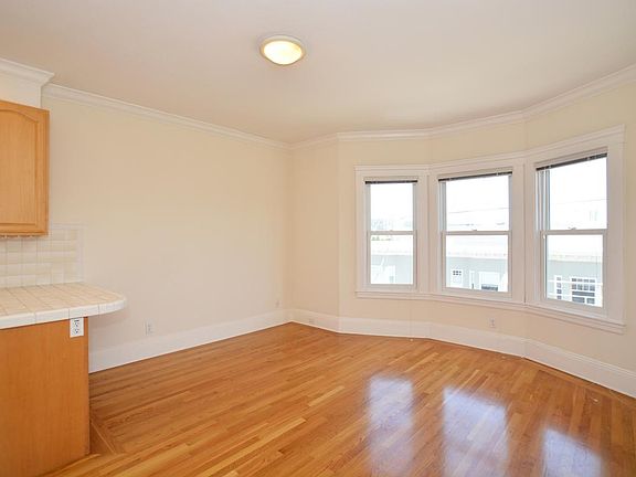 2nd image of 5700 California St APT 11