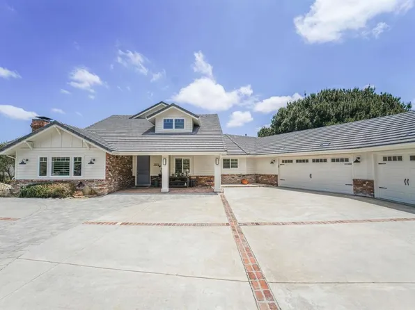 3055 Millar Ranch Rd, Spring Valley, CA 91978