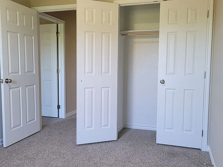 3909 Turner Ave — Photo 15