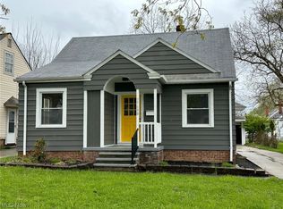 17698 Mapleboro Ave, Maple Heights, OH 44137