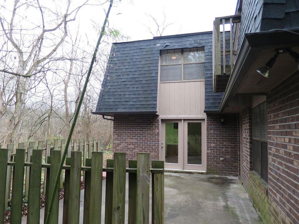 1st image of 9007 Creekside Ln #B