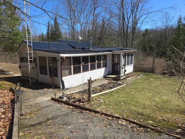 302 Quin Mo Lac Rd #135A, Centre Hastings, ON K0K 2K0