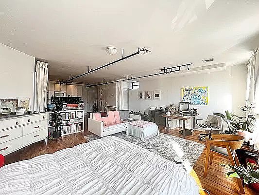 4th image of 99 W 9th St #2K
