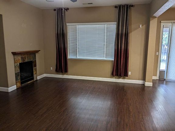 5th image of 754 Chateau Ct
