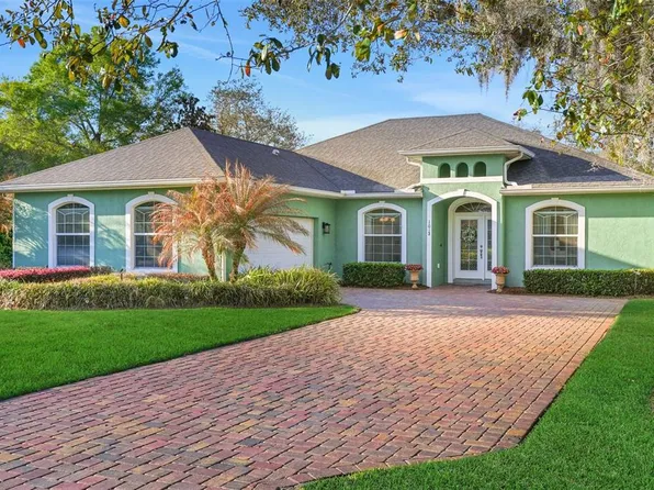 1013 Old Cutler Rd, Lake Wales, FL 33898