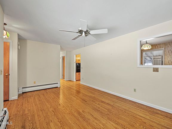 5th image of 89 Delancy Ave