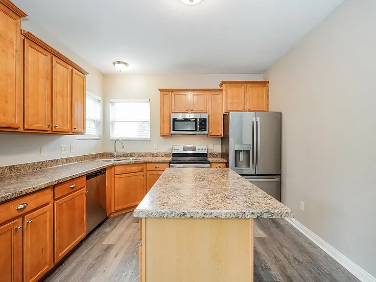 1132 Sandbar Dr — Photo 8